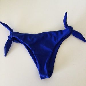 Mikoh tie side bikini bottoms size small